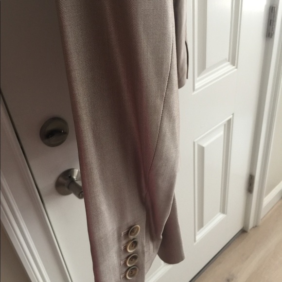 Ellen Tracy Suit (Jacket and Pants) - Picture 4 of 8